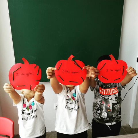 Clases grupales La Comba English School